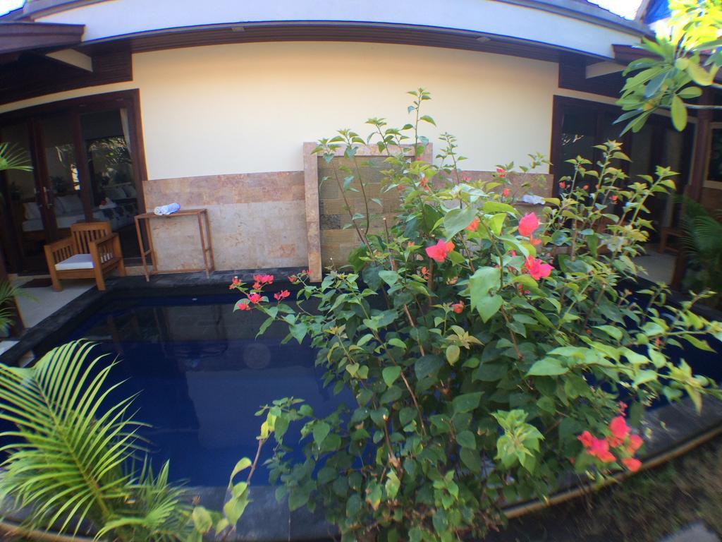 Villa Sahabat Gili Trawangan Esterno foto